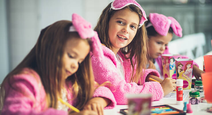 SPA enfants dans un institut de beauté à Faveraye-Mâchelles près d'Angers